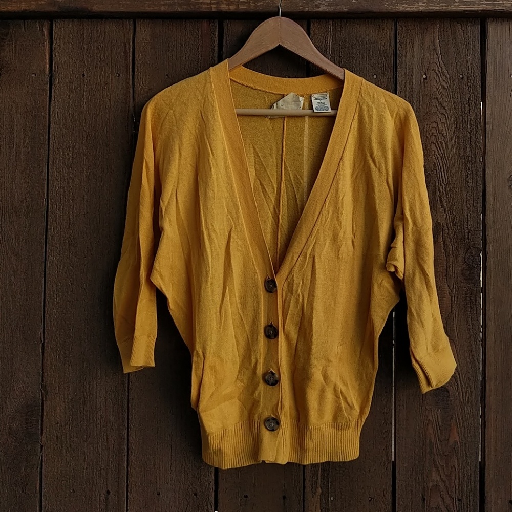 ✨SOLD✨Urban Outfitters Cardigan